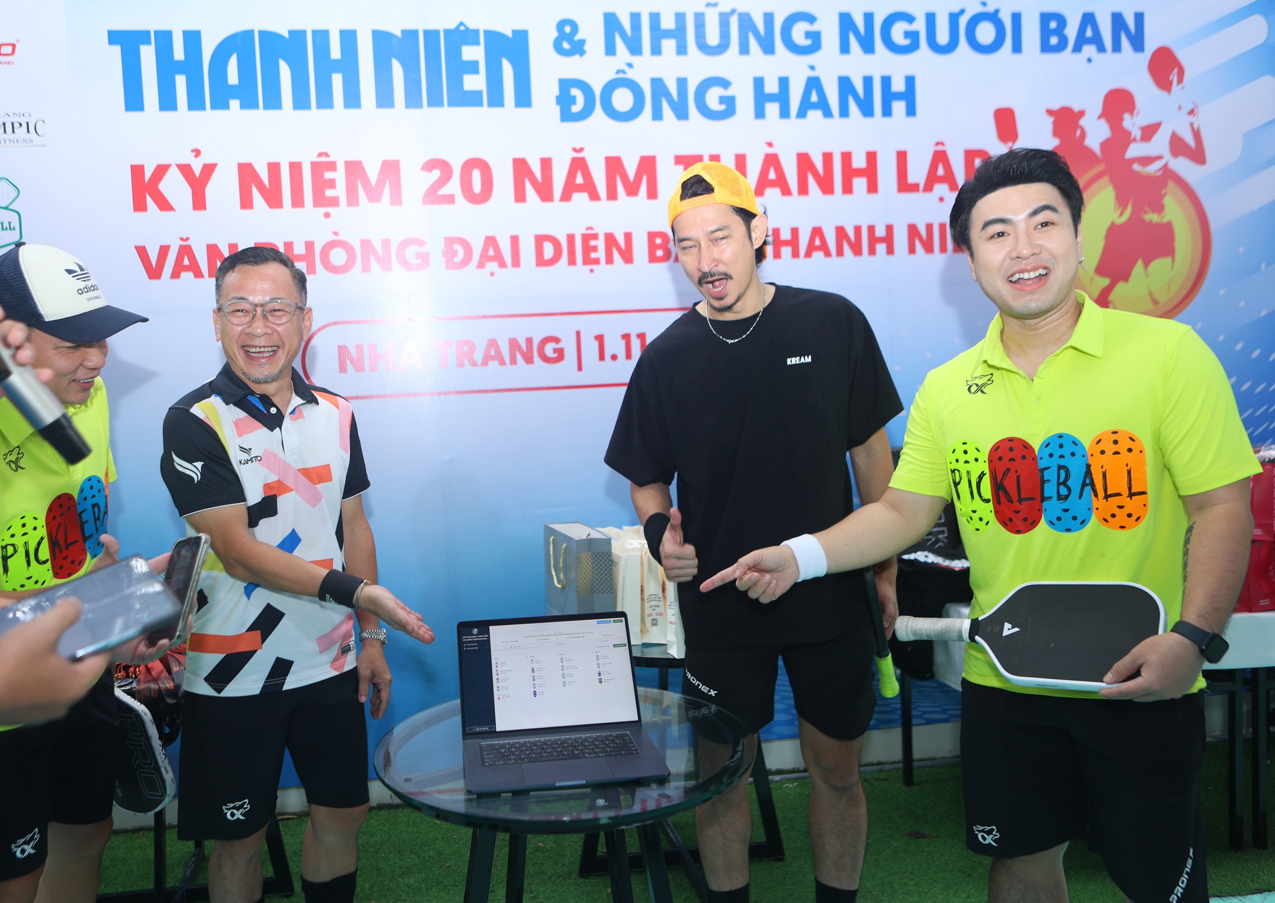 Giải pickleball Báo Thanh Niên và những người bạn đồng hành: Gây quỹ cho Cùng con đi tiếp cuộc đời- Ảnh 6.