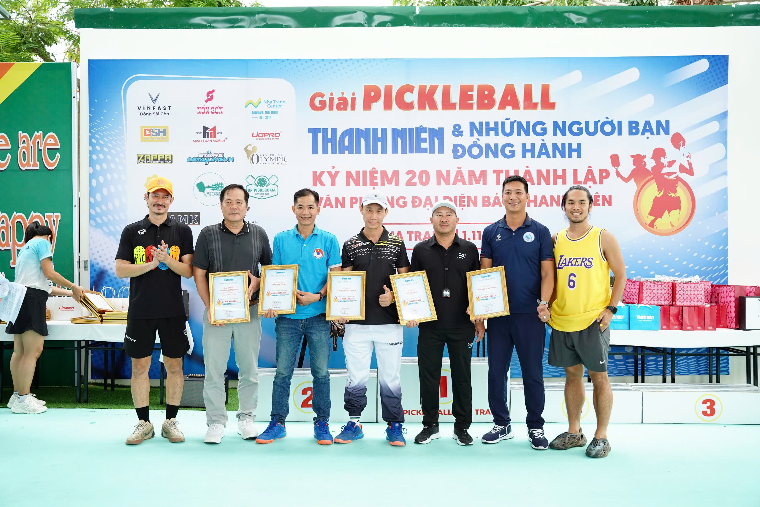 Giải pickleball Báo Thanh Niên và những người bạn đồng hành: Gây quỹ cho Cùng con đi tiếp cuộc đời- Ảnh 31.